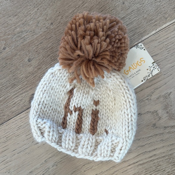 huggalugs Other - Cozy Knit Pom-Pom Beanie for Newborns - Cream and Brown